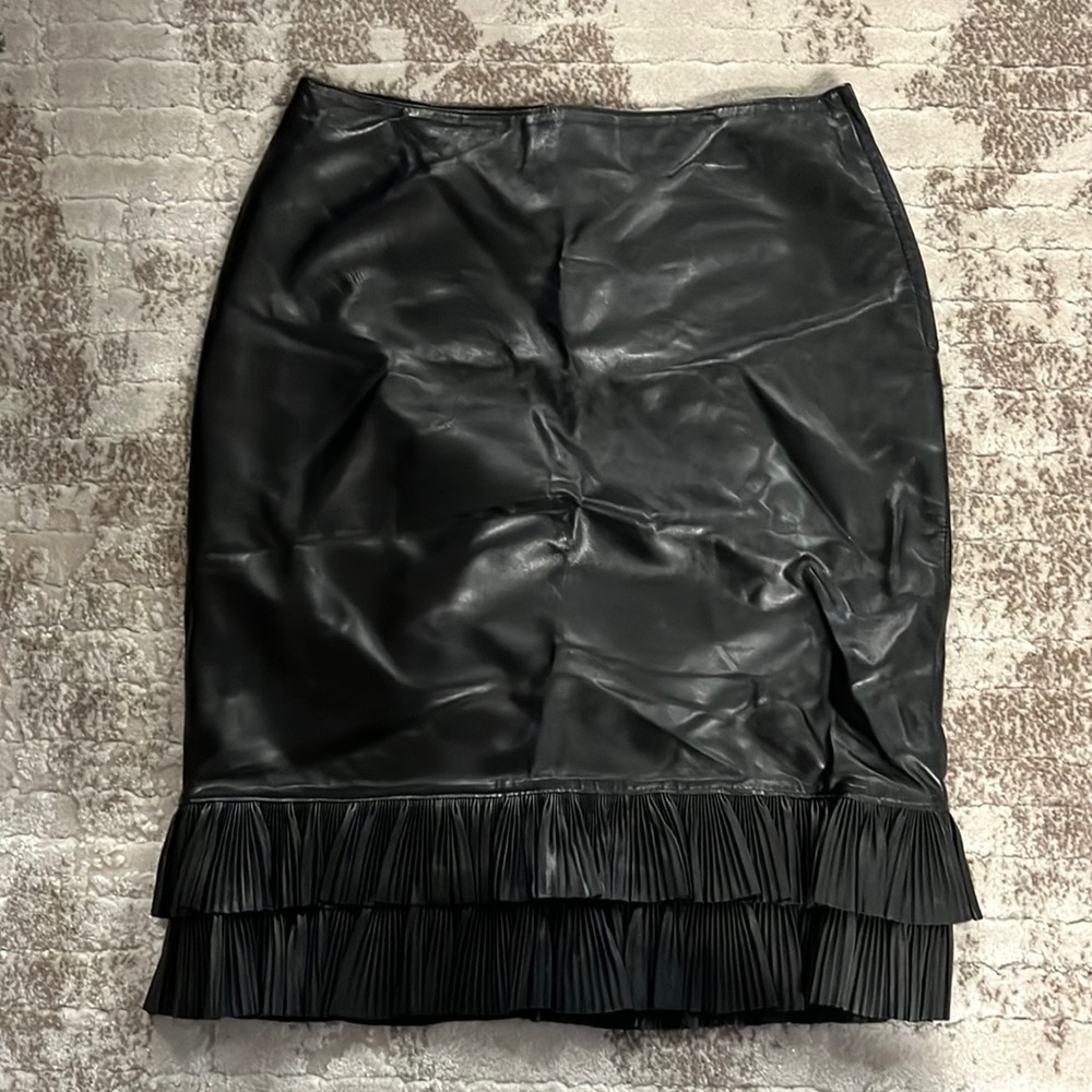Danier Black Ruffled Pencil Skirt Knee-Length
